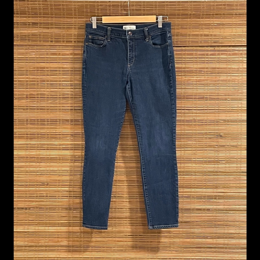 GAP 27R True Skinny